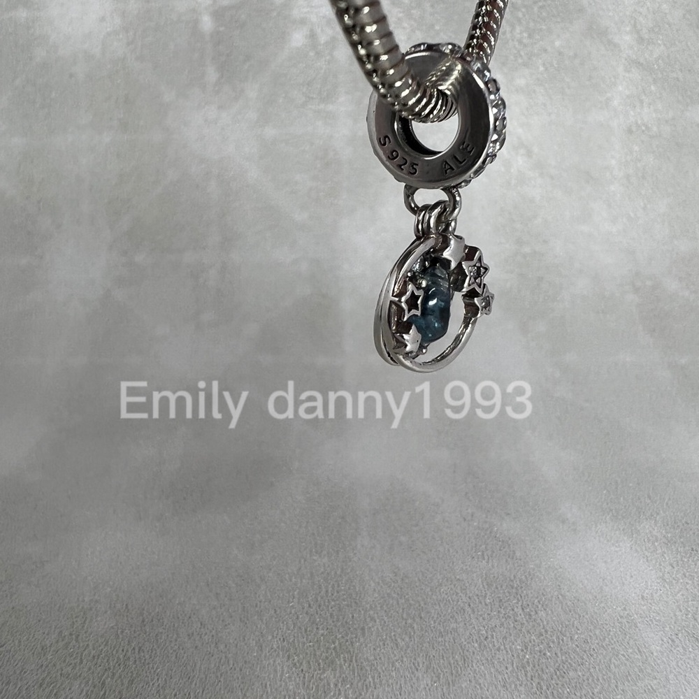 Pandora charms - Picture 3 of 6